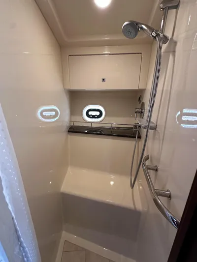 Kandoo Yacht Photos Pics 