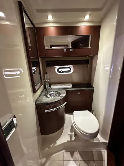 Kandoo Yacht Photos Pics 