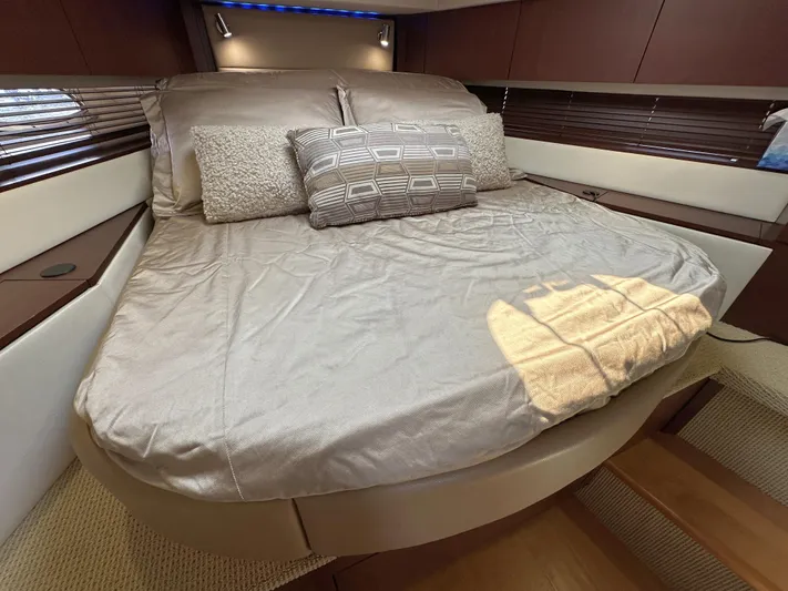 Kandoo Yacht Photos Pics 