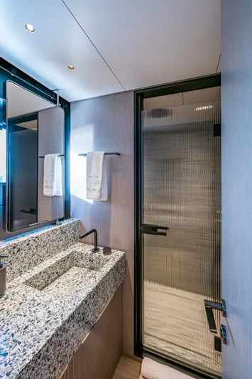 King's Lair Yacht Photos Pics 