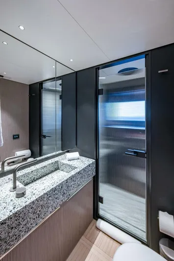 King's Lair Yacht Photos Pics 