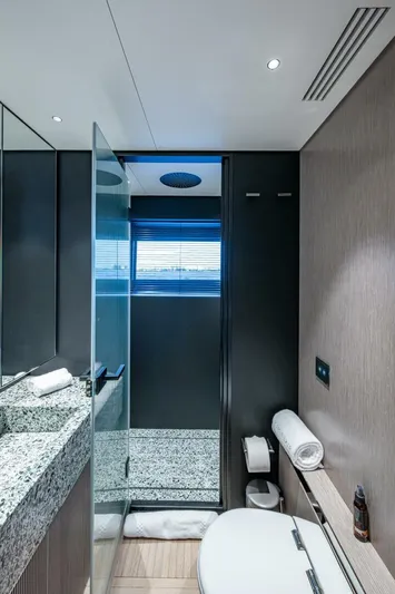 King's Lair Yacht Photos Pics 