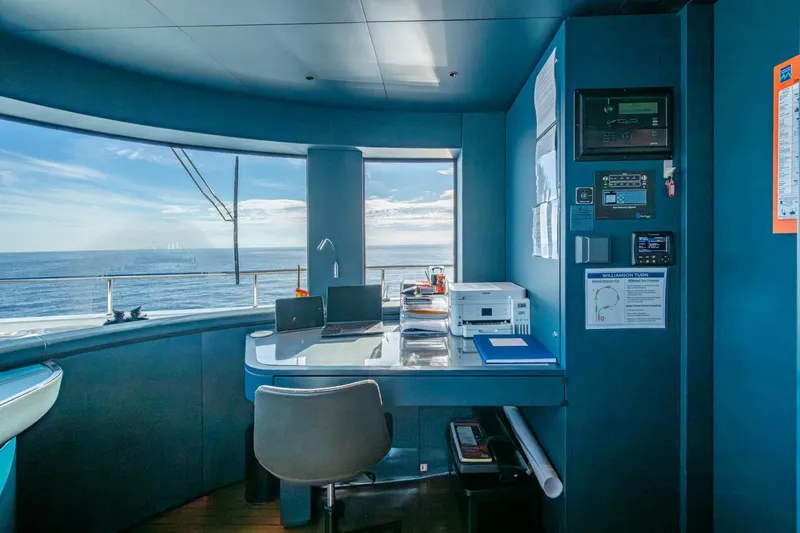 King's Lair Yacht Photos Pics 