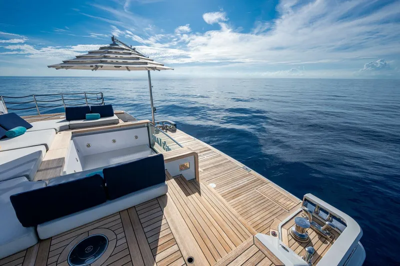 King's Lair Yacht Photos Pics 