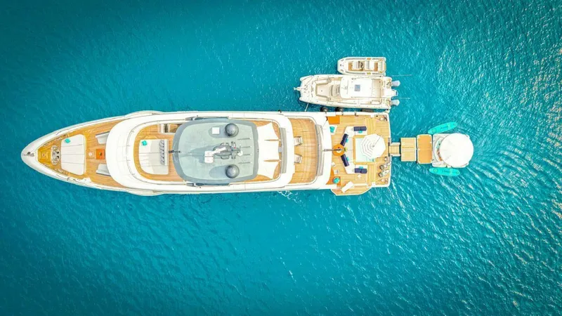 King's Lair Yacht Photos Pics 