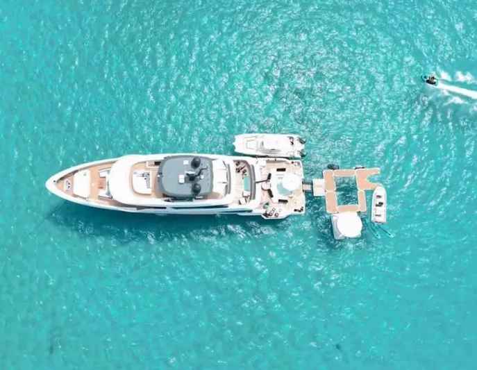 King's Lair Yacht Photos Pics 