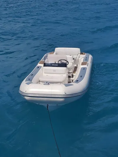 King's Lair Yacht Photos Pics 