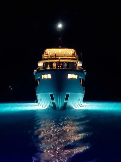 King's Lair Yacht Photos Pics 