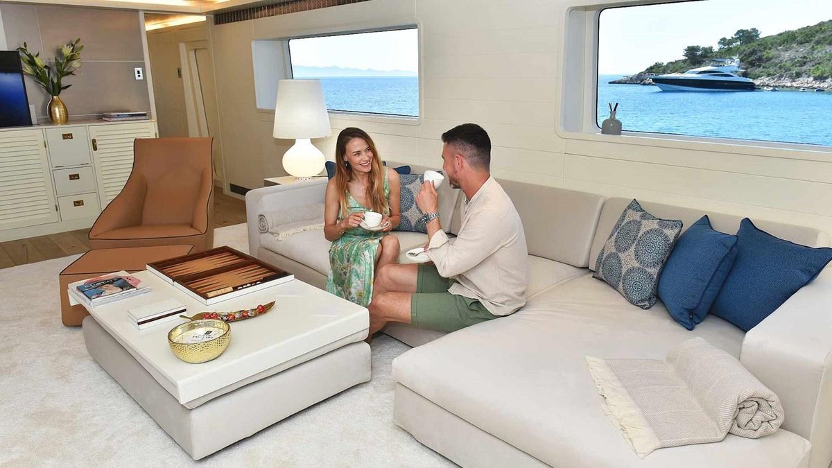 2007 Admiral 118 