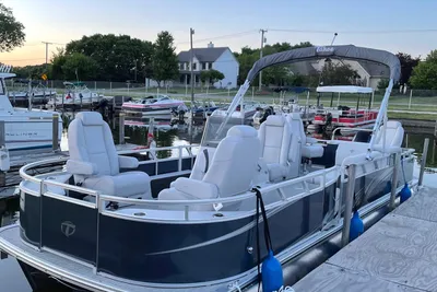 Tahoe GT 2585 CCF