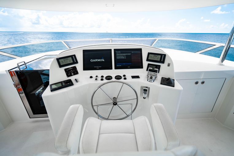 2011-112-westport-motoryacht