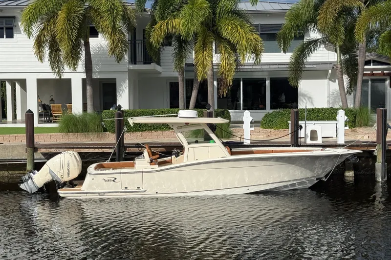 T/t B Happy Yacht Photos Pics 2019 Scout 320 LXF Yacht Tender Profile
