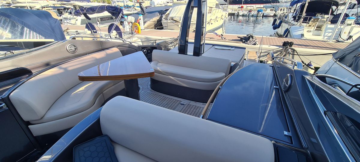 2005 Riva 52 
