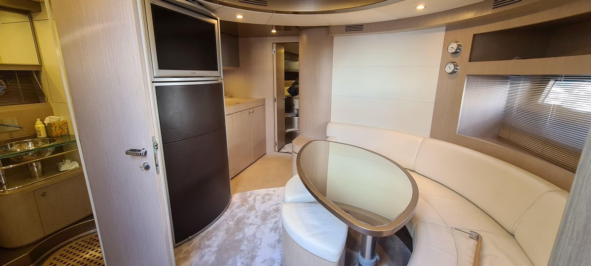 2005 Riva 52 