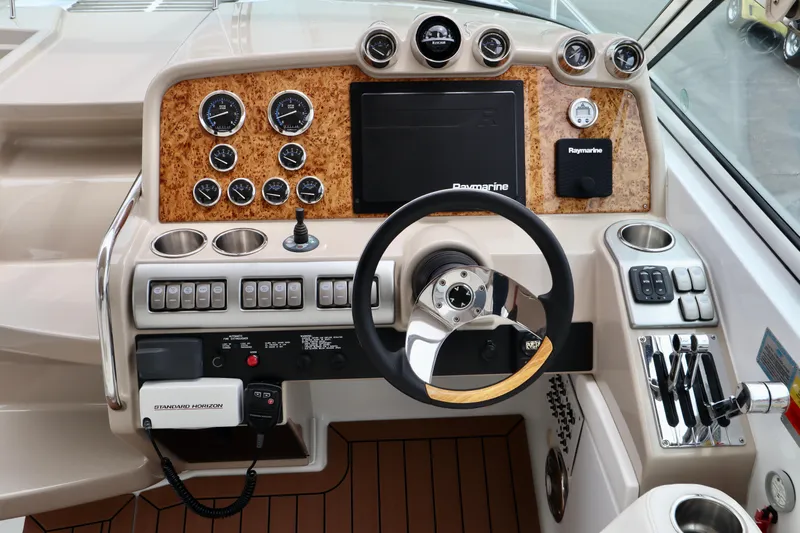 Anker Management Yacht Photos Pics 