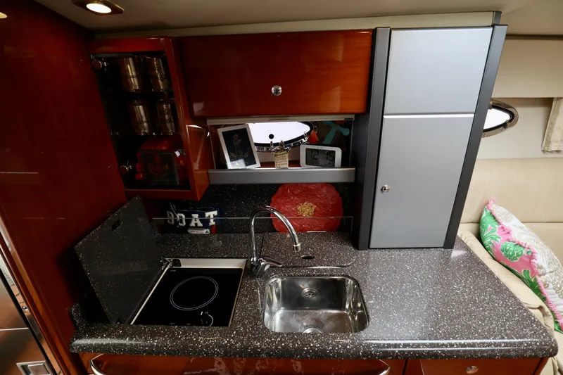 Anker Management Yacht Photos Pics 