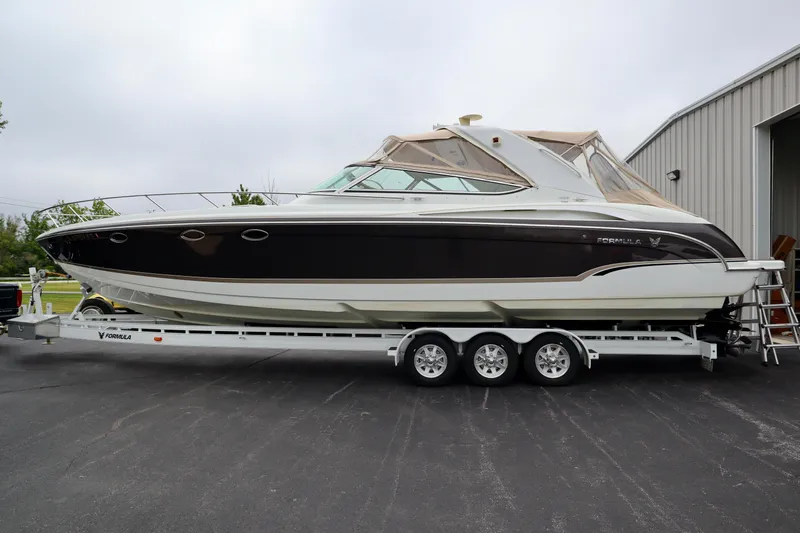 Anker Management Yacht Photos Pics 