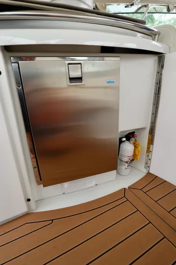 Anker Management Yacht Photos Pics 