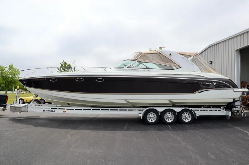 Anker Management Yacht Photos Pics 