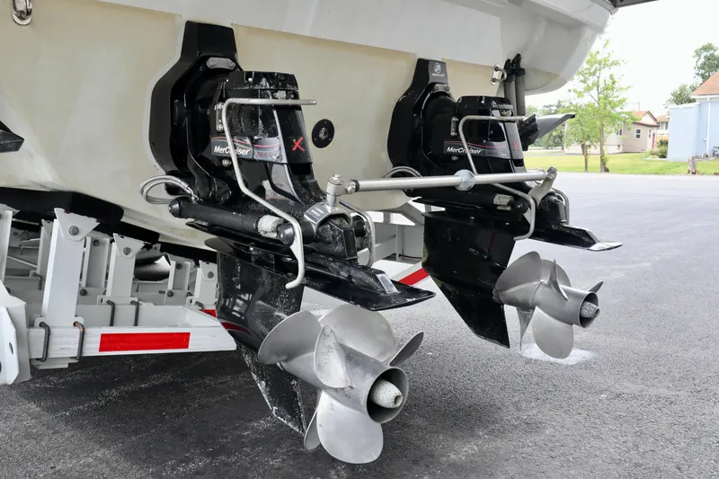 Anker Management Yacht Photos Pics 