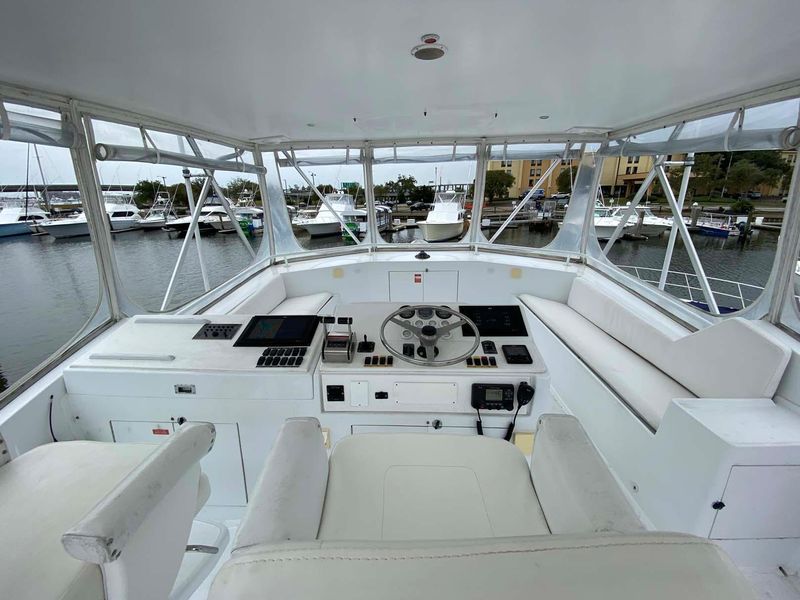 1983 Hatteras 55 Convertible