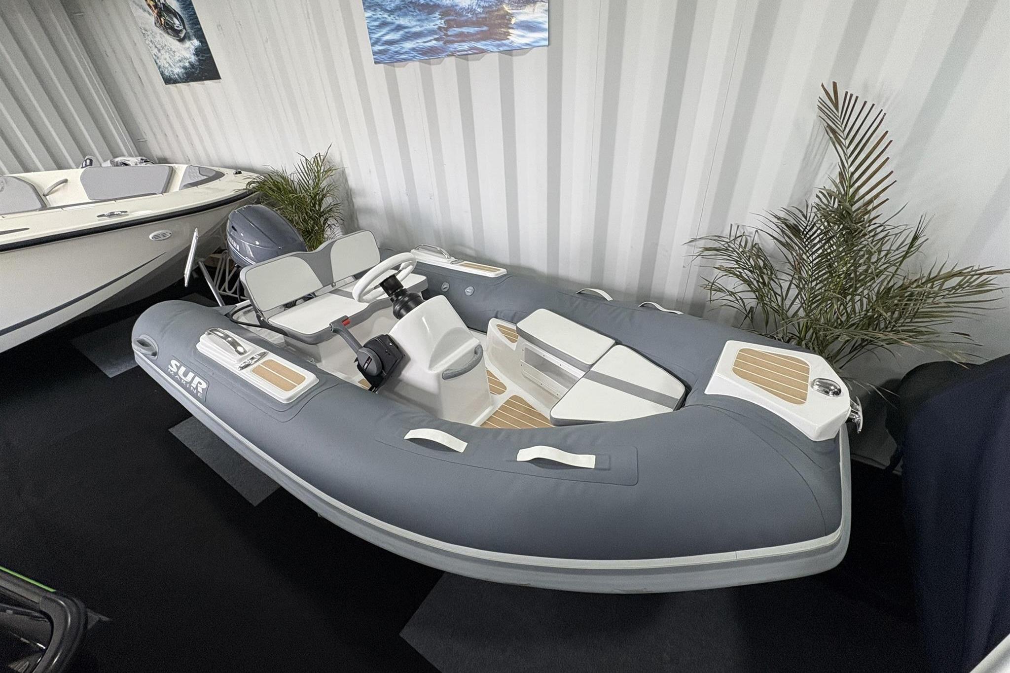 2024 SUR Marine ST 310