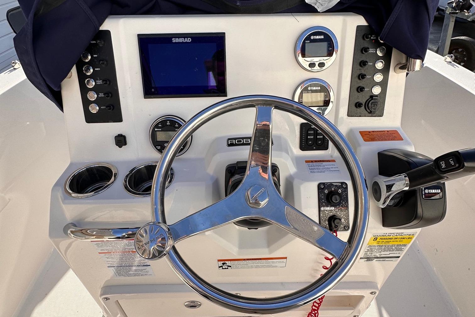2021 Robalo R180 Center Console Center Console for sale - YachtWorld