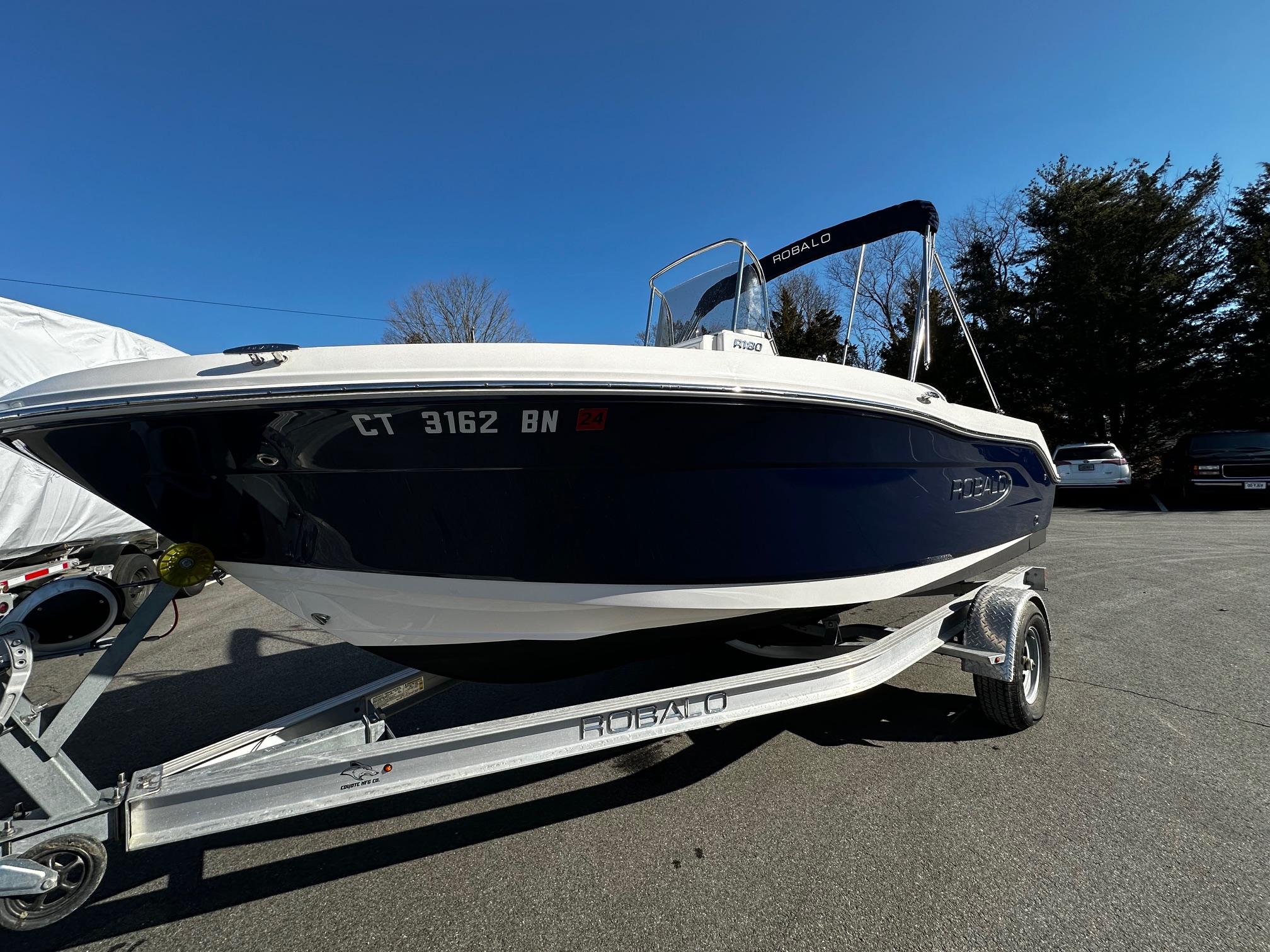 2021 Robalo R180 Center Console Center Console for sale - YachtWorld