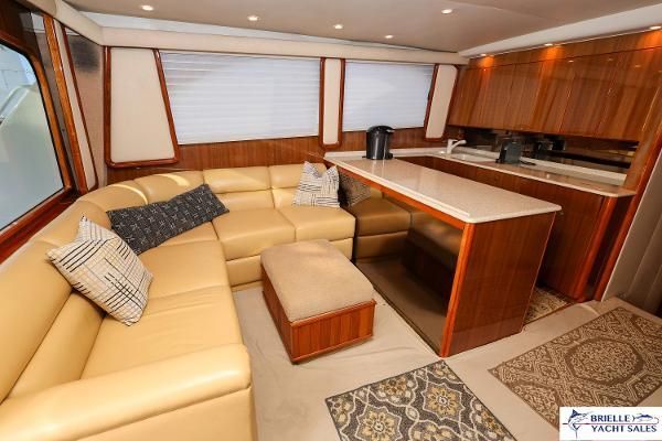 2005 Viking 45 