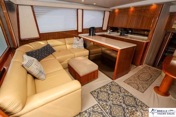 2005 Viking 45 