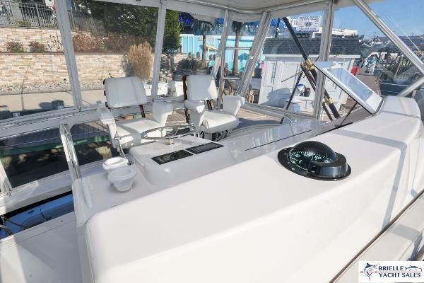 2005 Viking 45 