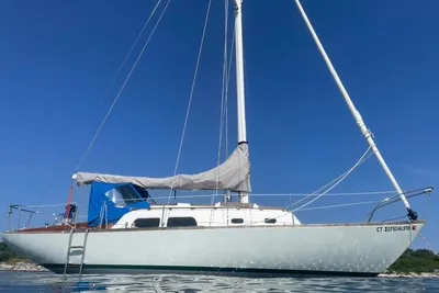 Cape Dory Cape 30