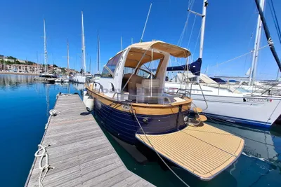 2020 Mimi Libeccio 9.5 cabin