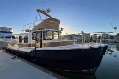 2022 Ranger Tugs R-31 CB