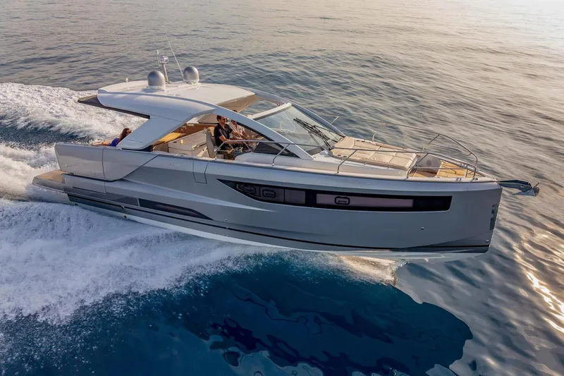  Yacht Photos Pics Manufacturer Provided Image