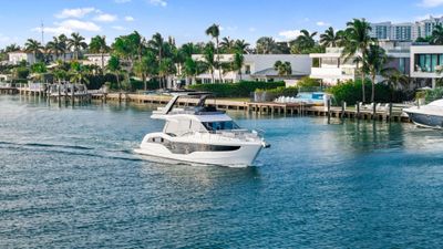 Yacht