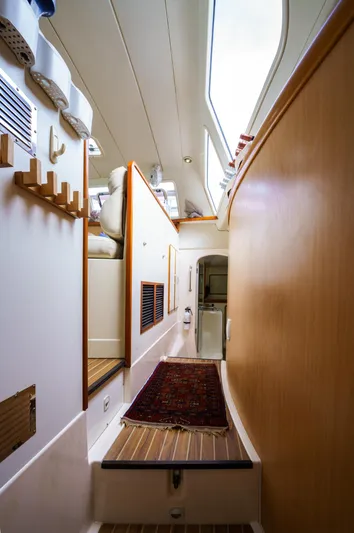 Dreaming On Yacht Photos Pics 