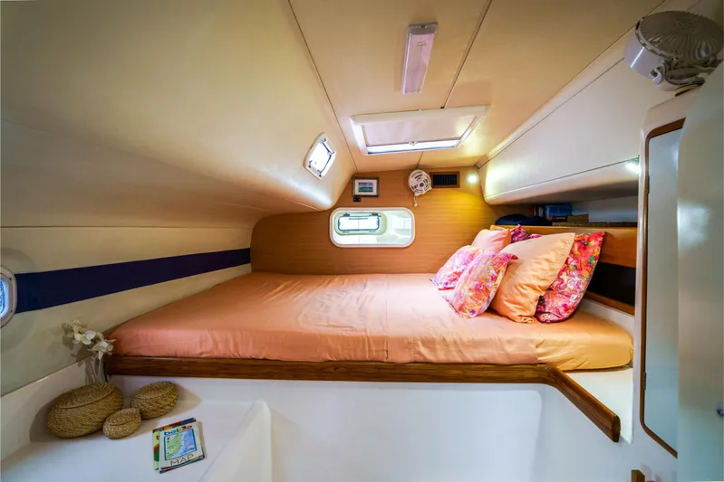 Dreaming On Yacht Photos Pics 