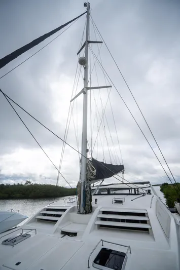 Dreaming On Yacht Photos Pics 