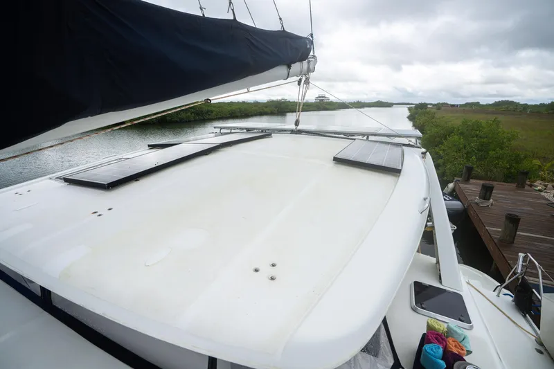 Dreaming On Yacht Photos Pics 