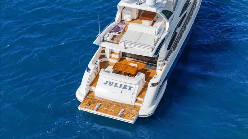 Juliet Yacht Photos Pics 