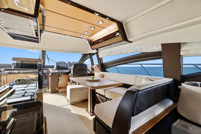 Juliet Yacht Photos Pics 