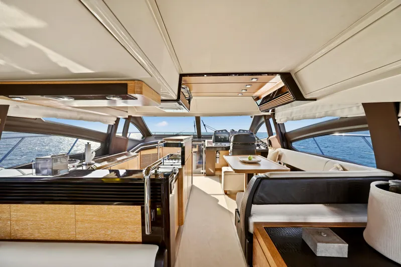 Juliet Yacht Photos Pics 