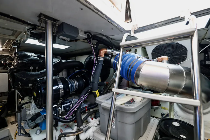 Juliet Yacht Photos Pics 