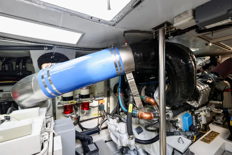 Juliet Yacht Photos Pics 