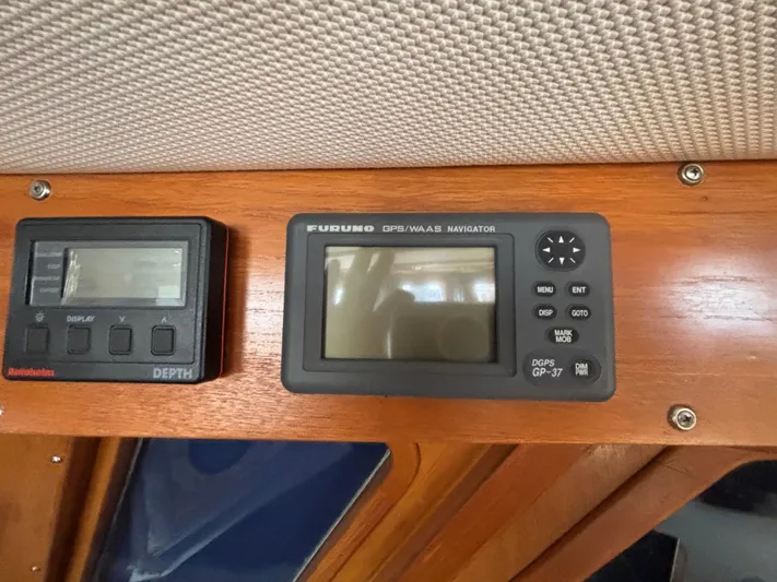 Oceanus Yacht Photos Pics 