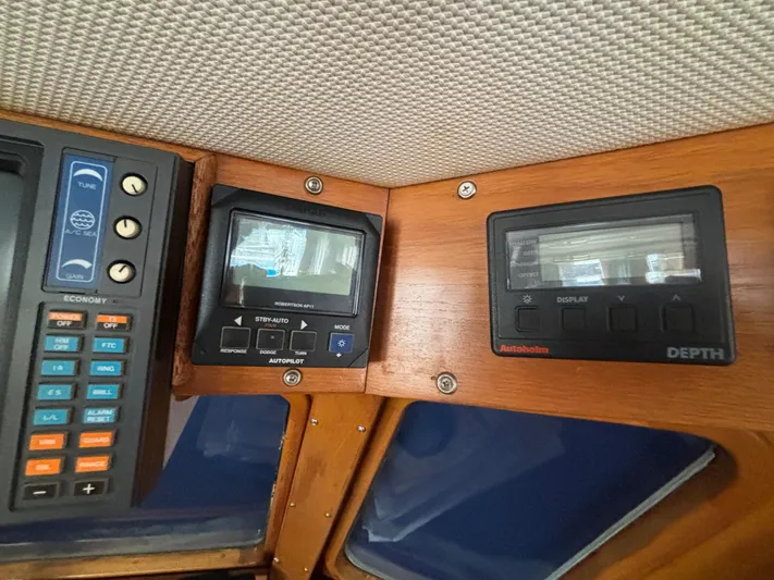 Oceanus Yacht Photos Pics 