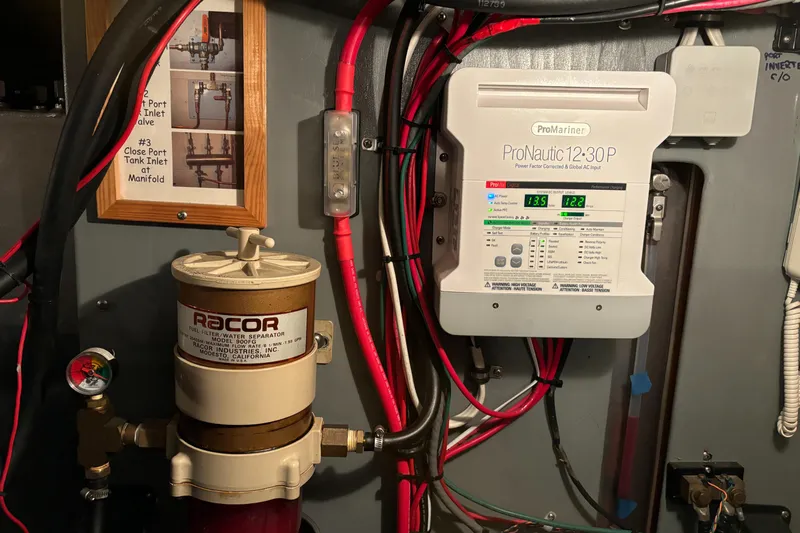 Oceanus Yacht Photos Pics 