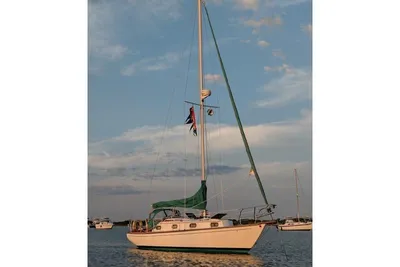 Cape Dory 30 Cape Dory