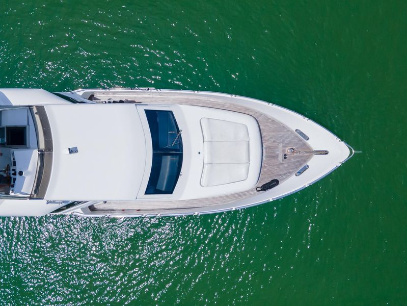 2009 Tango COCKPIT MOTOR YACHT